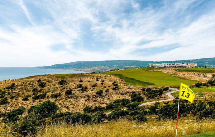 Le golf 18 trous Tazegzout. Un parcours de rêve qui surplombe l’Océan.
