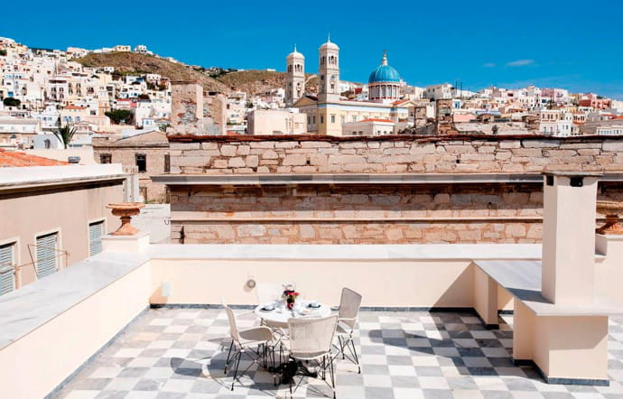 Art Hotel Ploes, Syros.