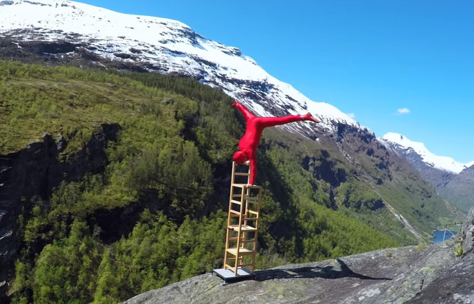 VIDEO : Eskil Rønningsbakken, équilibriste de l'extrême