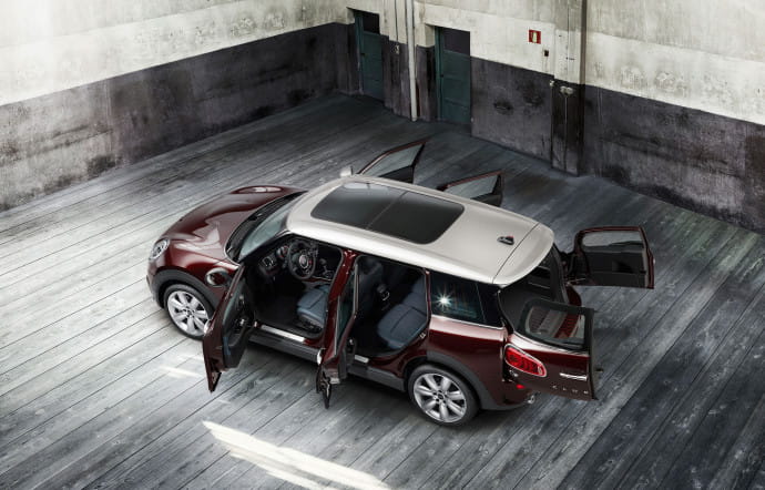 Mini Clubman Cooper S est un véhicule à 6 portes