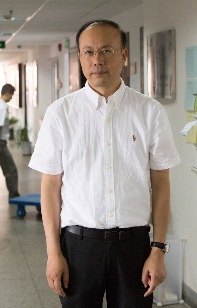 Chen Zhimin, président de la School of International Relations and Public Affairs, soit l’ancien département de sciences politiques, qui fut supprimé par Mao.