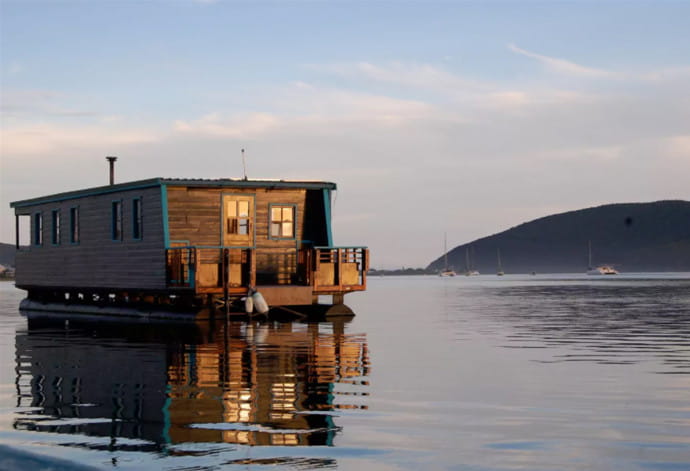 Knysna Houseboat Myrtle, Knysna, Afrique du Sud.