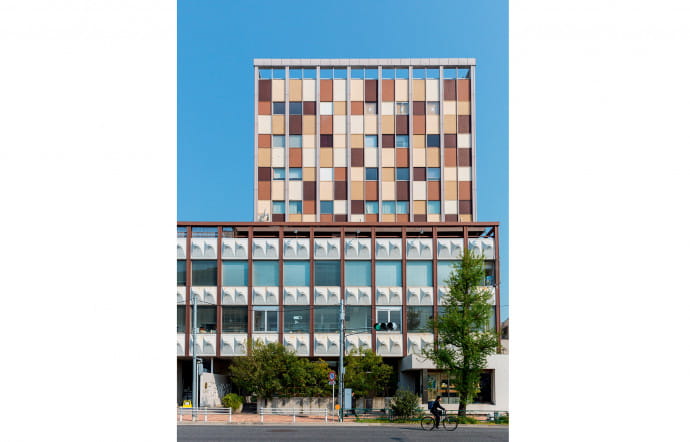 La façade du boutique hôtel Claska, dans le quartier de Meguro, à Tokyo.