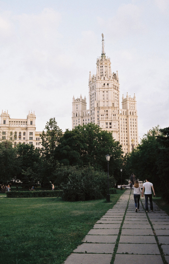 L’une des sept Soeurs, splendides gratte-ciel construit sous Staline.