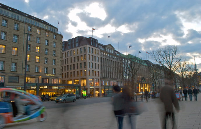 Les quais du Jungfernstieg.