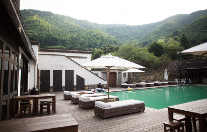 La piscine de l’hôtel.