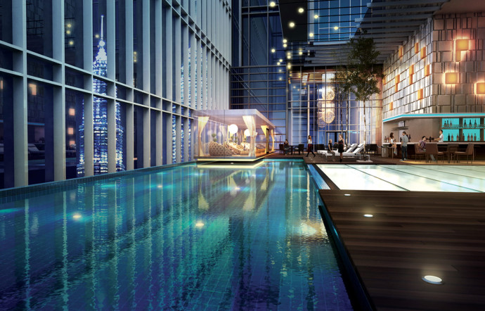 La future piscine du Four Seasons Place, ouverture prévue début 2018.