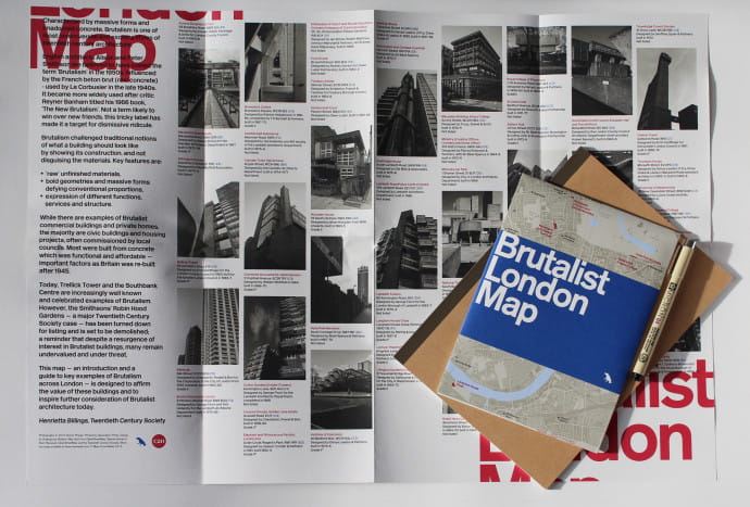 Aperçu d’une Brutalist London Map dépliée.