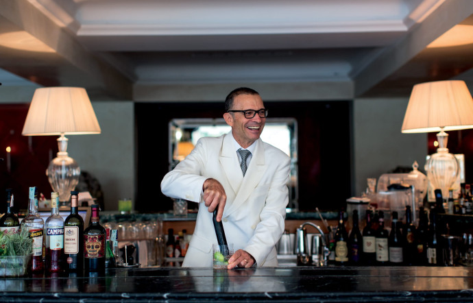 Walter Bolzonella, fidèle barman du Belmond Hotel Cipriani depuis 1978.