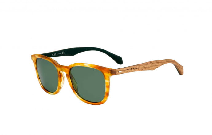 Hugo Boss, 250 €.