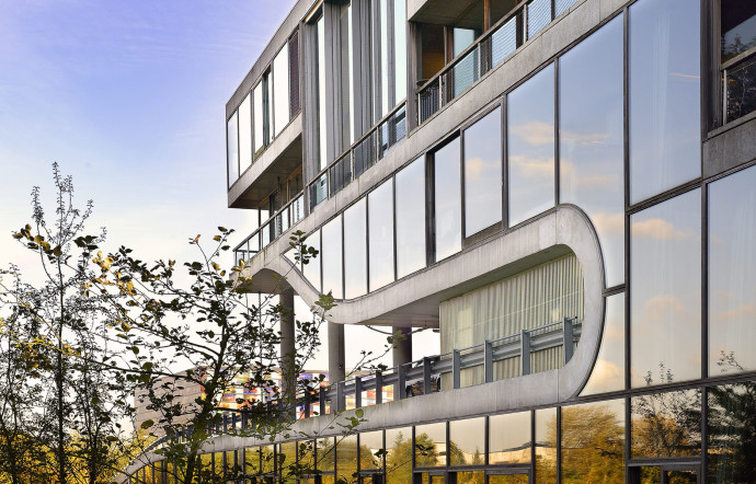 La Villa VPRO, à Hilversum. Ce projet manifeste de l’agence lui a valu le Dudok architecture Prize en 1997.