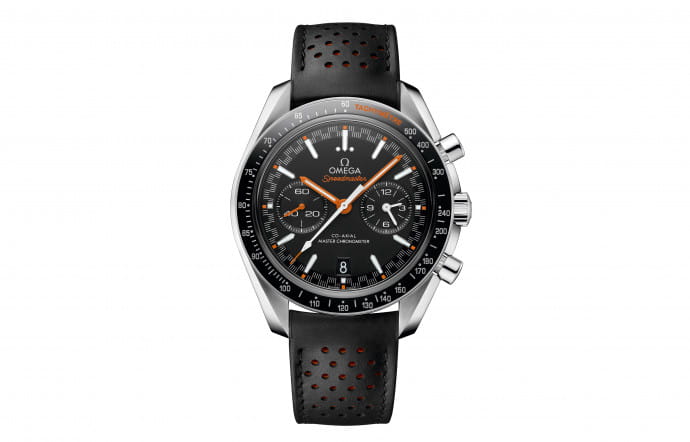 Speedmaster Racing Master Chronometer :Boîtier acier sur bracelet cuir : 7 800 €,Tout acier : 7 900 €.