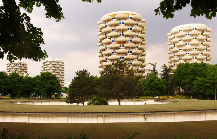 Paris et sa banlieue ont été pendant longtemps un terrain de jeu privilégié des modernistes. Ici, « Les Choux » de Gérard Grandval à Créteil (94), 1974.