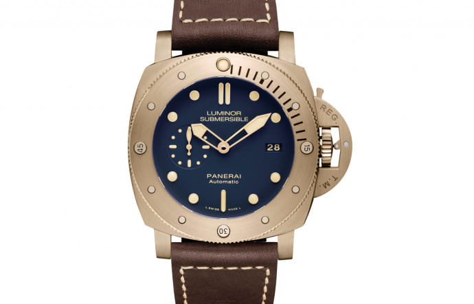 Luminor Submersible 1950 3 Days Automatic Bronzo, boitier 47 mm en bronze, mouvement p.9010 mécanique à remontage automatique, bracelet cuir de veau Ponte Vecchio, étanche à 300 m, édition limitée à 1000 exemplaires, 14 000 €.