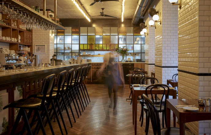 Dans les hôtels Max Brown le petit déjeuner est toujours inclus. A Berlin c’est servi à tout moment de la journée au « Benedict », le restaurant qui a rendu Charlottenburg une référence en matière d’œufs Benedict !