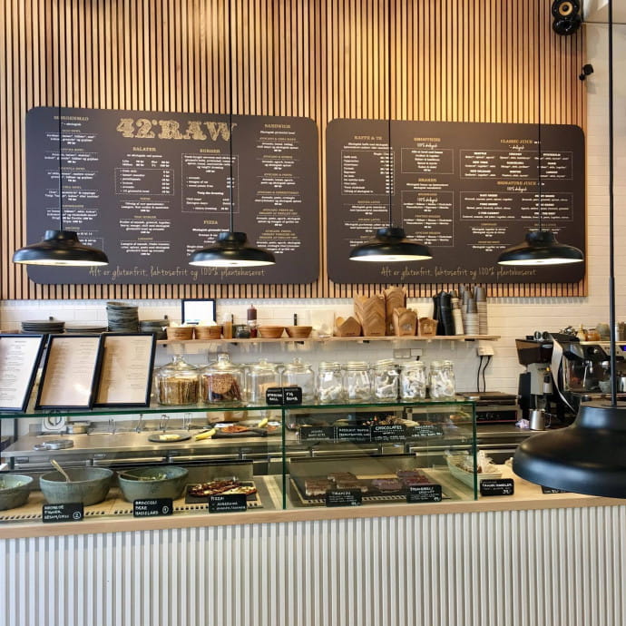 Le restaurant 42RAW, à Copenhague, Malene Rydahl en est l’associée avec son frère.