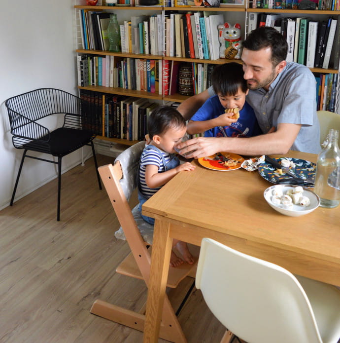A table et en famille avec Tripp Trapp