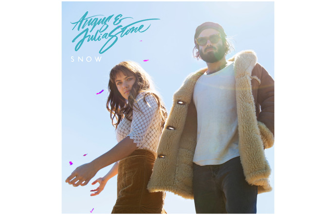 Snow, le quatrième album d’Angus & Julia Stone, disponible ici.