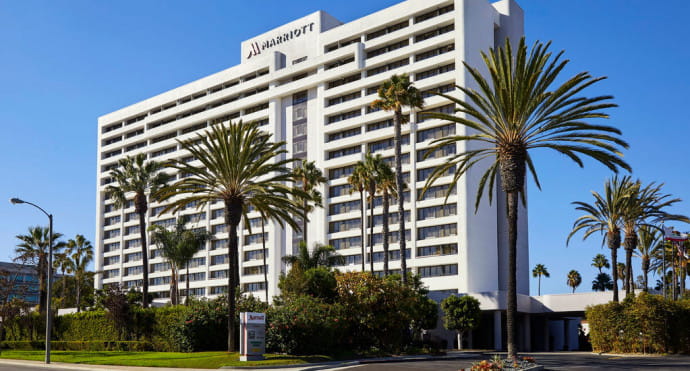 Le Torrance Marriot South Bay, racheté par Sichuan Xinglida.
