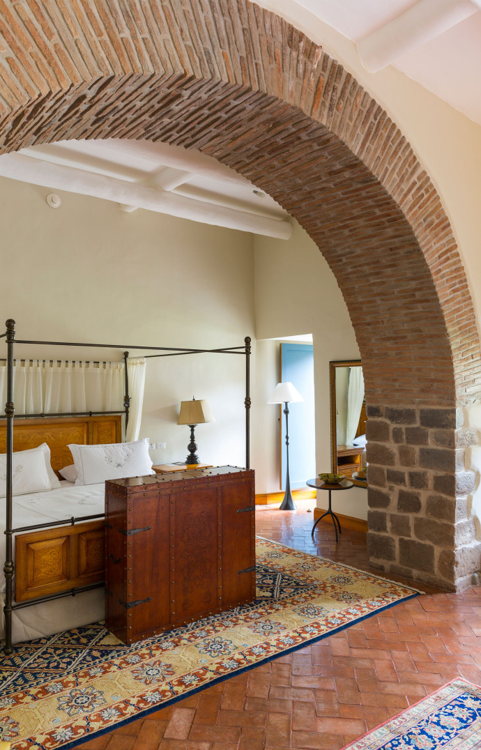 Dans certaines chambres du Palacio Nazarenas les murs d’origine ont été préservés.