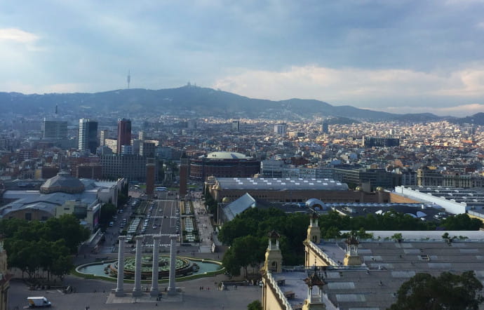 Barcelone vue depuis la terrasse du Musée national d’art de Catalogne.