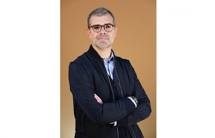 Gilles Lasbordes organise le salon Première Vision, qui présente les futures tendances en matière de mode et de textiles.