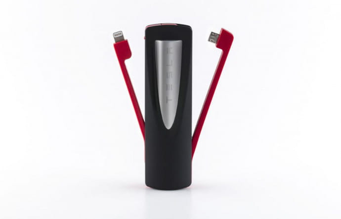 Powerbank, Tesla.