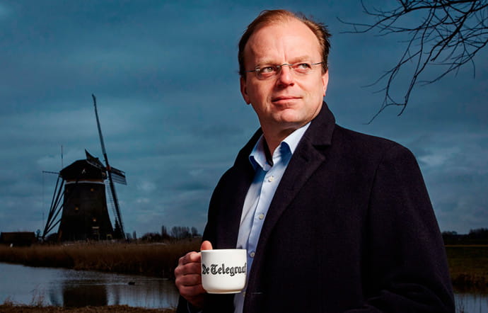 Paul Jansen, 50 ans, a été correspondant en Indonésie, chef du service politique du Telegraaf, avant d’en être nommé directeur de la rédaction, en 2015.