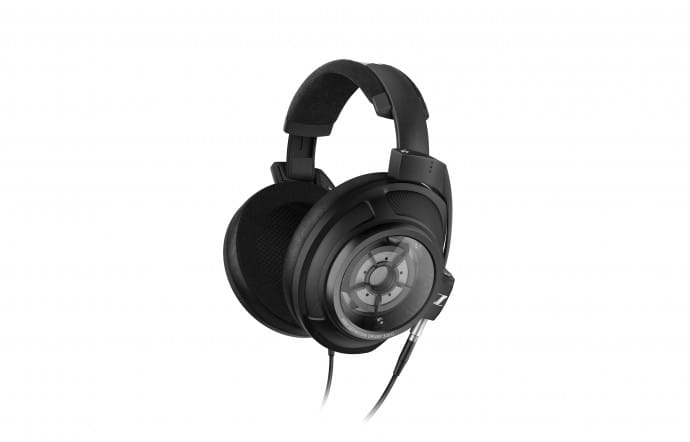 Sennheiser HD 820, disponible cet été, autour de 2 500 €.