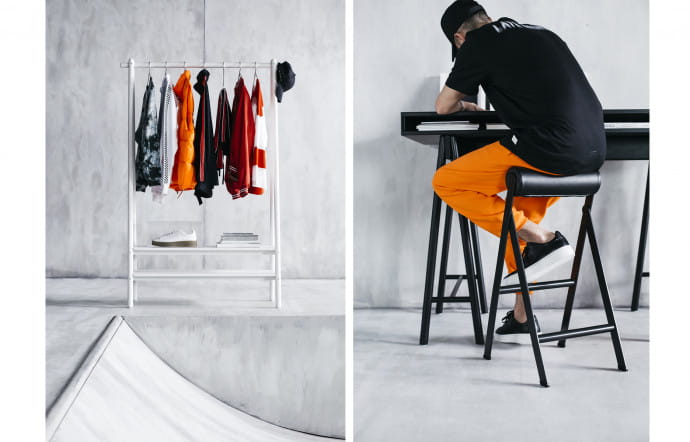 La chaise Spänst est adaptée aux nouveaux usages du bureau, mi-assis, mi-debout.
