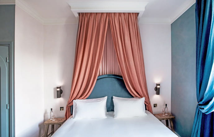 Une chambre de l’hôtel Grands Boulevards.