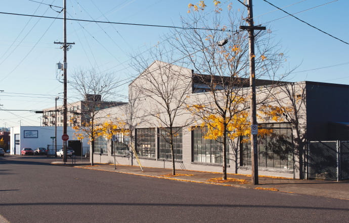 Les anciens quartiers industriels ont vu éclore de nombreux lieux alternatifs et des bars appréciés des jeunes.