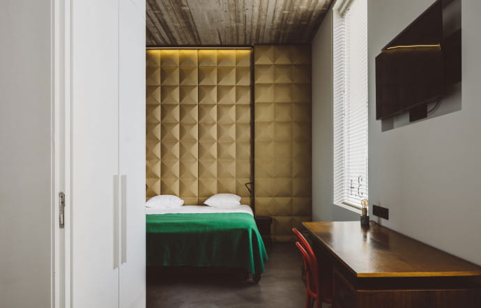 Leopold de Waelplaats 34, tél. +32 (0)3 292 65 10, www.hotelpilar.be.