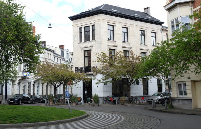 Walvis, Walvisstraat 1, tél. +32 (0)3 289 33 22.