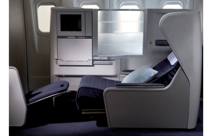 Les sièges conçus pour la business class de British Airways par Tangerine sont positionnés tête-bêche. Ainsi, ils peuvent se développer à l’horizontale, sans perte de place.
