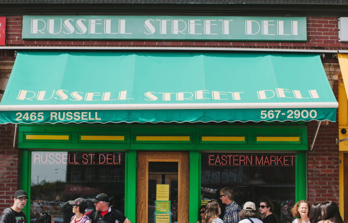 2465 Russell St, tél. +1 (313) 567-2900, www.russellstreetdeli.com.