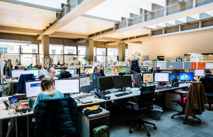 Le standard occupe de vastes bureaux dans l’Haus an der Wien, à Vienne.