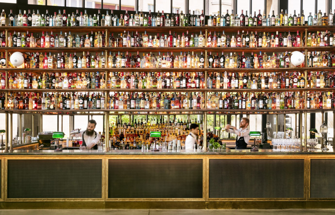 Le Capri Coco Cocktail Bar chez Felicità, le plus grand resto d’Europe ouvert par Big Mamma à la Station F.