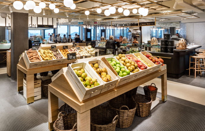Espaces de restauration et nouvelle épicerie pour gourmets au Printemps, l’enseigne parisienne des grands boulevards.