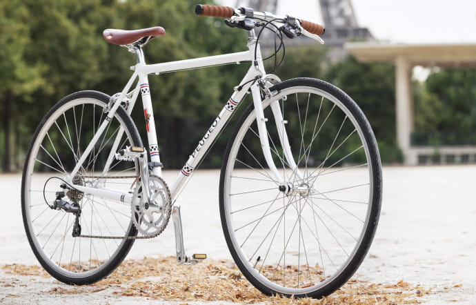 Peugeot Legend LR01, route, 16 vitesses, à partir de 749 €.