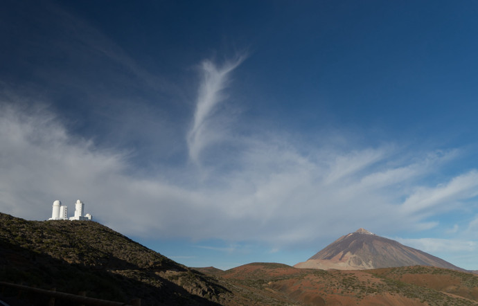 Les télescopes de l’Observatoire du Teide, sur l’île de Ténériffe, observent le Soleil ou scrutent le ciel de jour et de nuit.