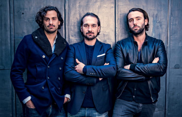 Romée de Goriainoff, Pierre-Charles Cros et Olivier Bon. En plus d’Ibiza, le trio a ouvert des bars à cocktails, des restaurants et des hôtels à Paris, à Londres et à New York.