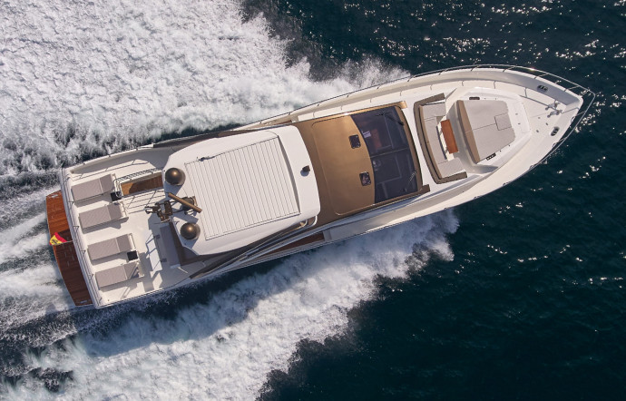 L’Astondoa 80 Flybridge.