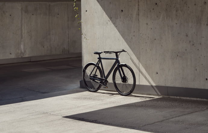 Le VanMoof Electrified S2, 3398 €, 2598 € en précommande.