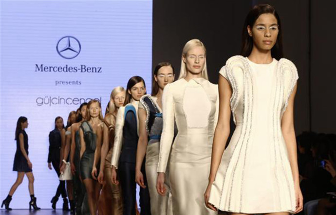 Mercedes-Benz est un acteur majeur des événements les plus importants de la mode.