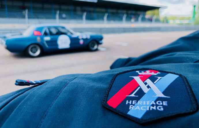 Avec la collection Heritage Racing, Vicomte A s’est rapproché du monde de la course automobile.