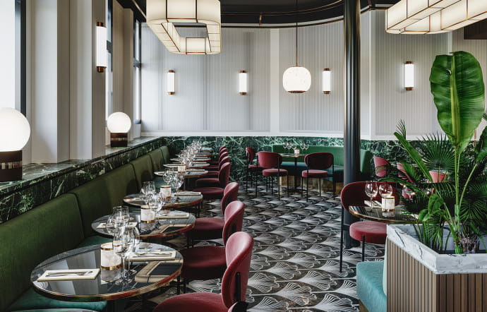 5, rue Marbeuf (8e). www.beefbar.com