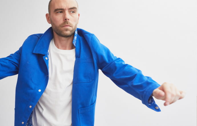 Le bleu, Habile, 195 €.