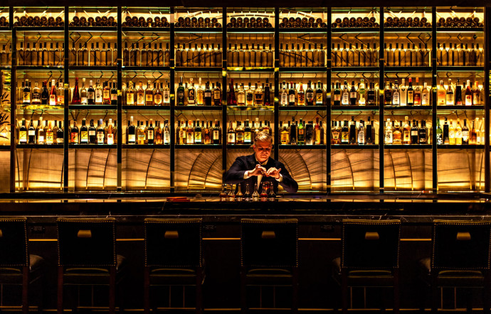 Le NoMad bar et son mixologue Leo Robitschek.
