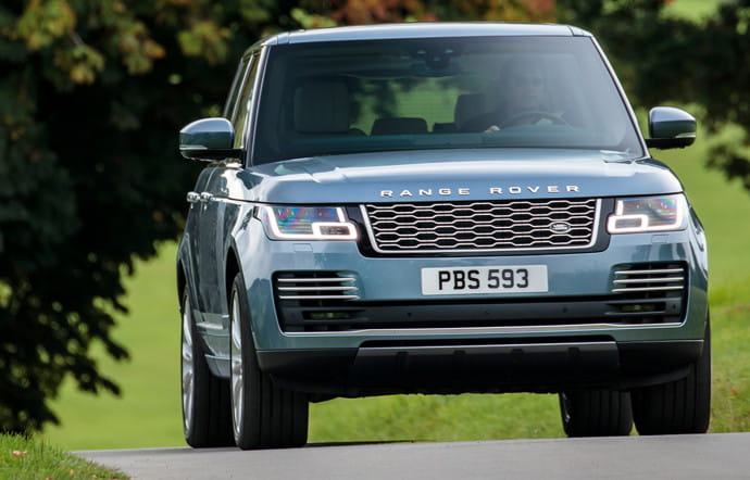 Avec un design très peu retouché, ce Range Rover garde sa ligne hyperélégante. Quelle gueule !